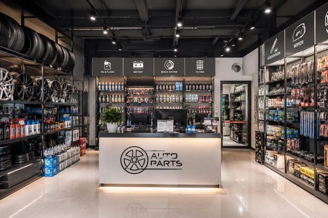 Somchai Auto Parts